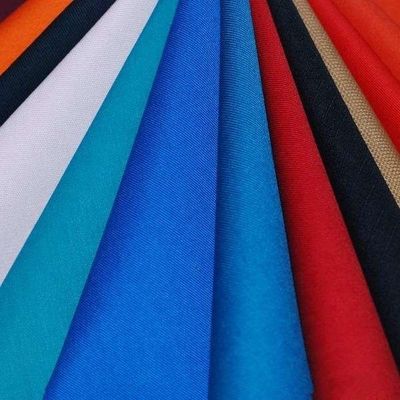 T/C 65/35 Twill Stoff für Schule/Krankenhaus/Regierung Uniform 190-240 gsm 58/60&quot; Breite