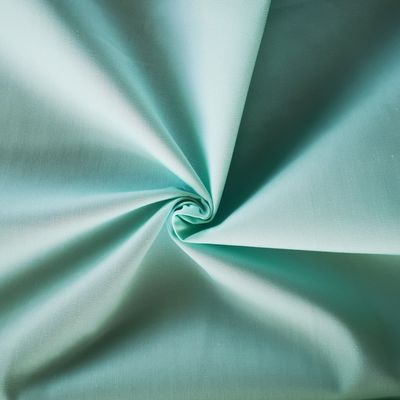 120 g/m 150 g/m 210 g/m Anti-statisches Polyestergewebe für die Herstellung von Beuteln