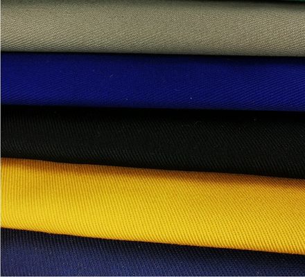 190 gms Spund Polyester Twill Material Dichte 108*58 für die Produktion auf dem afrikanischen Markt