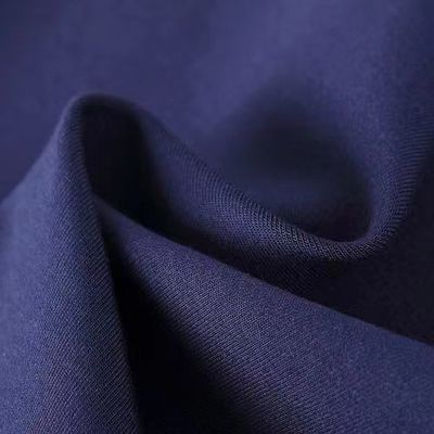 150D*150D Garnzahlen Polyester Twill Stoff für Arbeitskleidung und Anzug in kundenspezifischen Farben