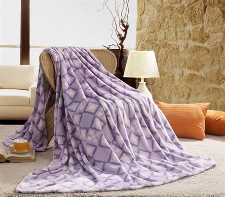 Wettbewerbsfähiges Flannelgewebe 57/58&quot; für Haustextilien mit mittlerem Gewicht und 100% Polyester
