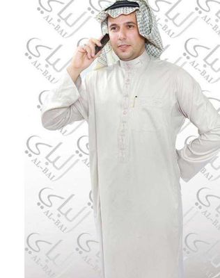 Popline Männer-Saudi-Stil Thobe islamisch-arabische Kleid aus flammhemmendem Polyester