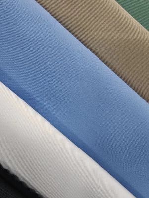 Druckfähiges 100% Polyester 210T Taffeta-Feuerhemmstoff für Mittelgewichtsverkleidungen