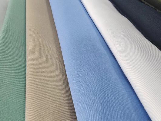 Zusammengestellte Farbe 210T Taffeta Polyester Auskleidungsgewebe Flammschutzmittel für Heimtextilien