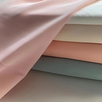 Farbgewebtes Gewebe 210T Taffeta für exportierte Standard 100% Polyester-Bindung
