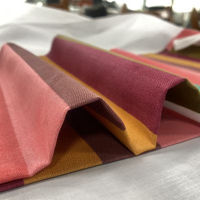 Glatte Taschenverkleidung aus hochwertigem TC 65 35 Poplin für individuelle Bedürfnisse