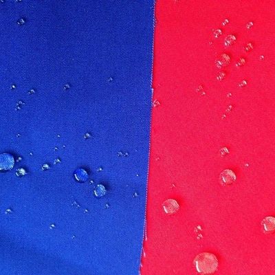 Exportierte Farbe kundenspezifische kundenspezifische Farbe 100% Polyester Futter 210T Taffeta Stoff