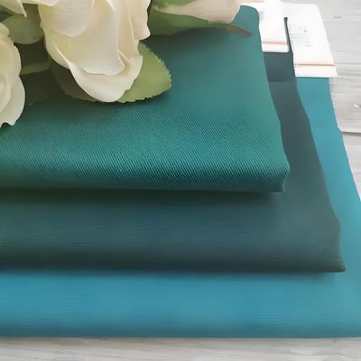 Wer verkauft 40-60GSM 63D*63D Polyester Lining 210T Taffeta Stoff mit kundenspezifischer Farbe