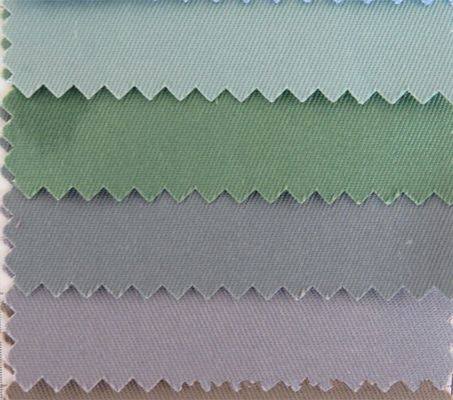 65% Polyester 35% Baumwolle High-End Flammschutzmittel TC Poplin Glatte Stoffe für Taschen